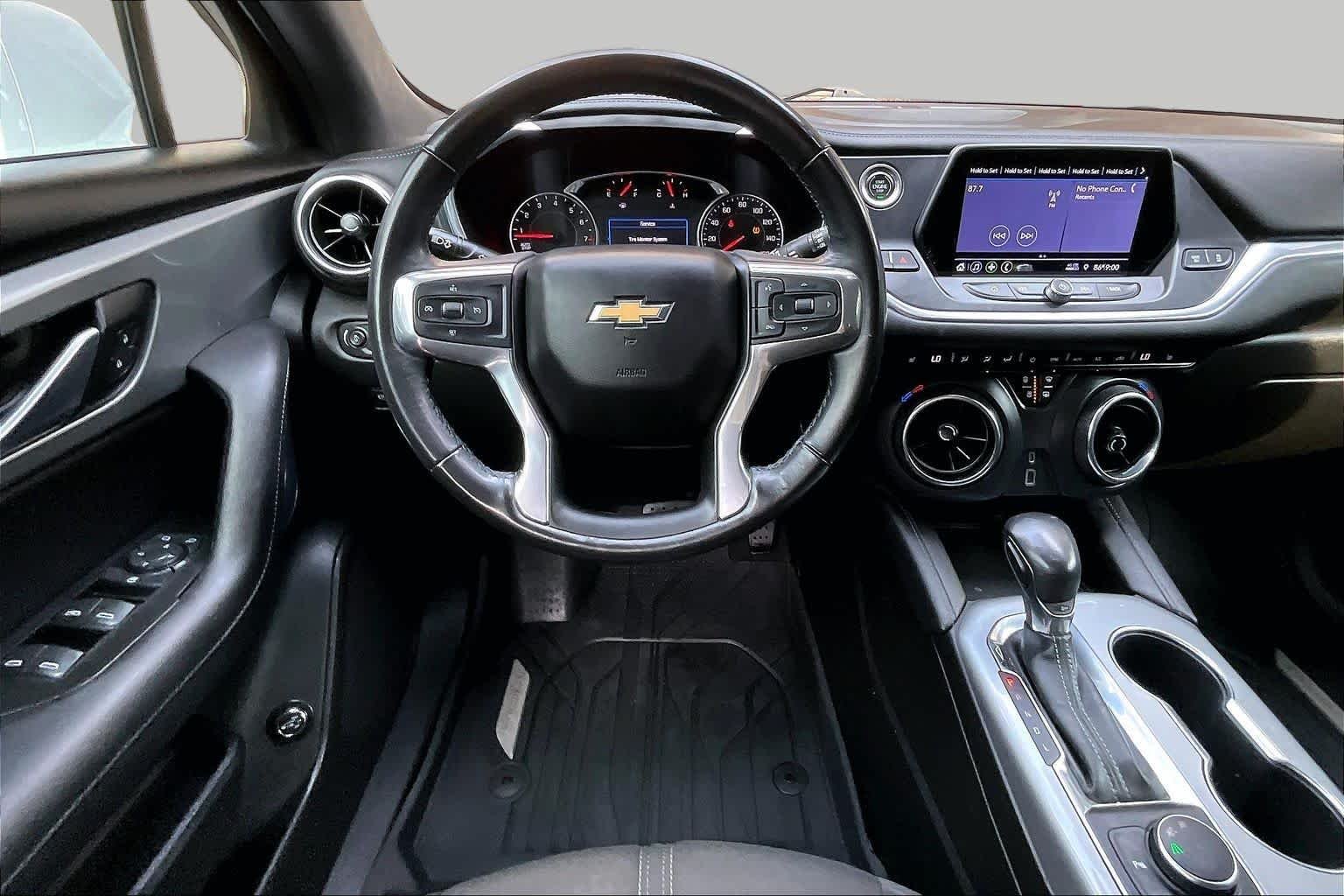Used 2020 Summit White Chevrolet LT image 6