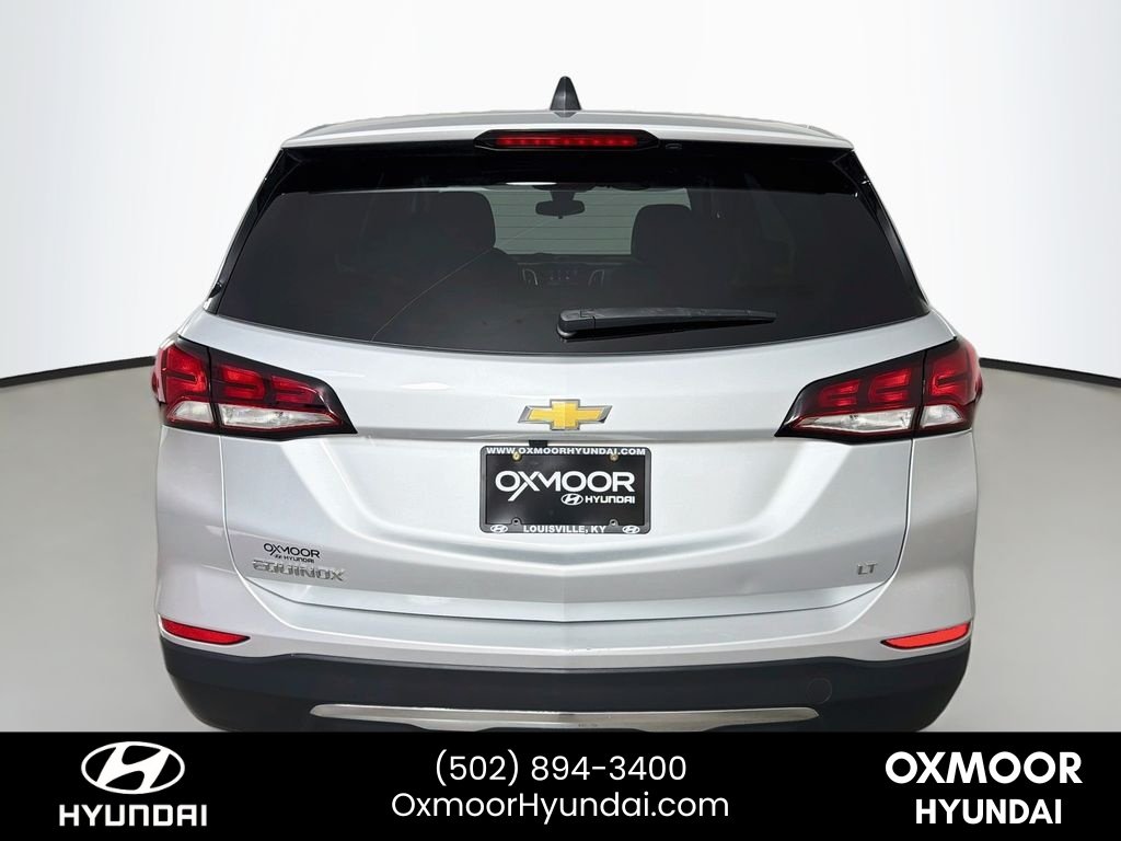 Used 2022 Silver Ice Metallic Chevrolet LT image 6