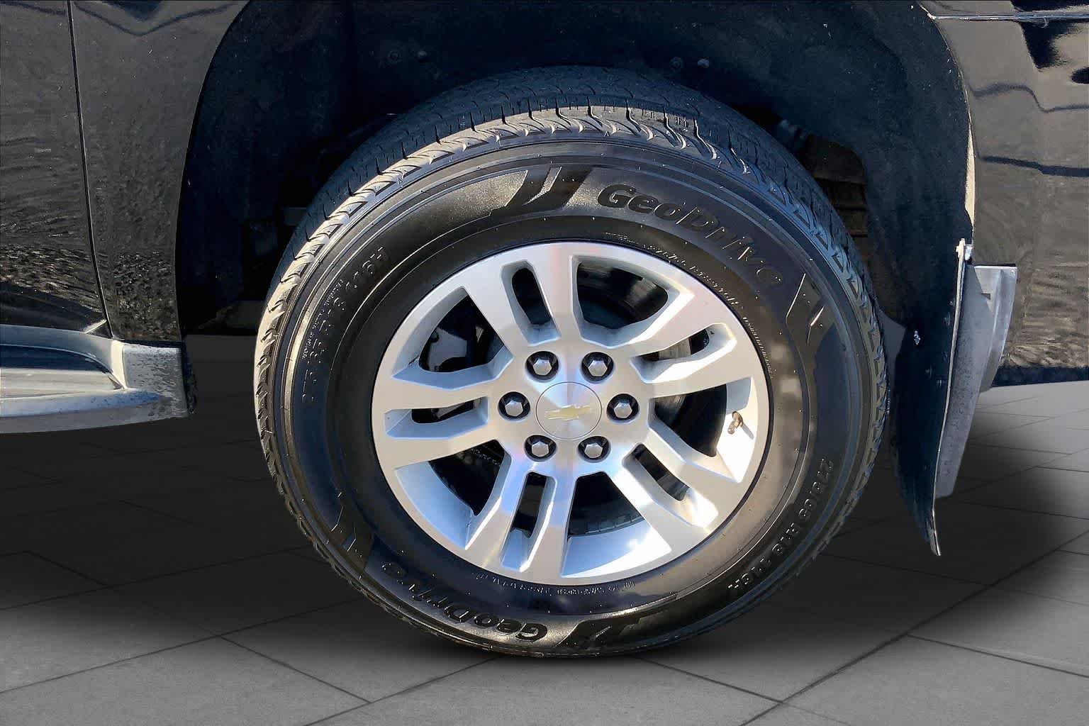 Used 2019 Black Chevrolet LT image 11