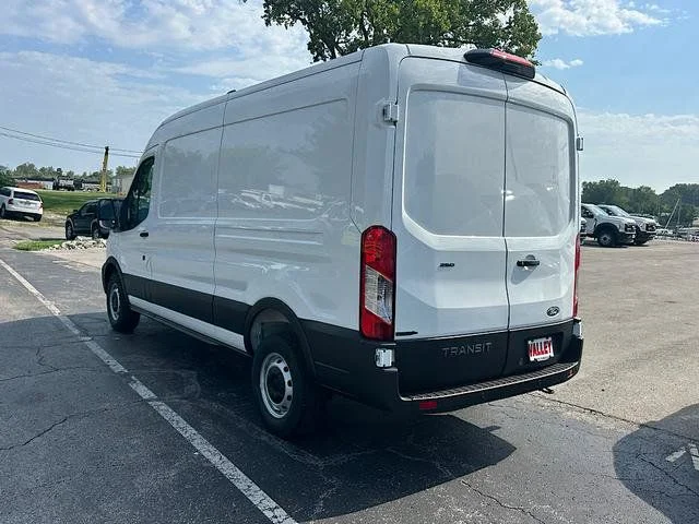 New 2027 Oxford White Ford Cargo Van image 5
