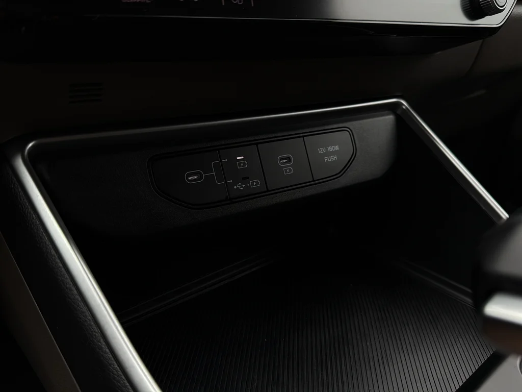 Certified Used 2025 Panthera Metal Kia LXS image 30