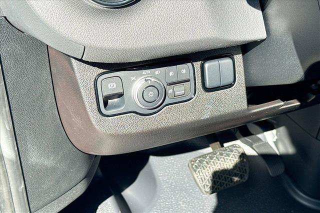 New 2026 Silver Gray Mercedes-Benz  image 37