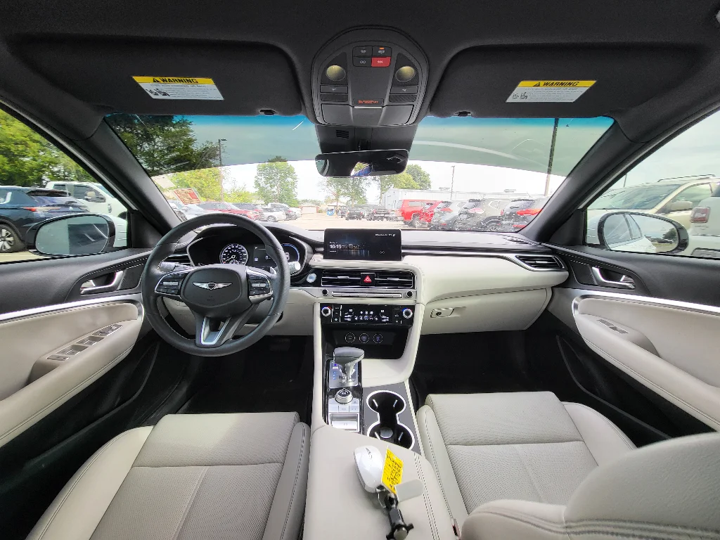 Used 2025 Alta White Genesis 2.5T image 10