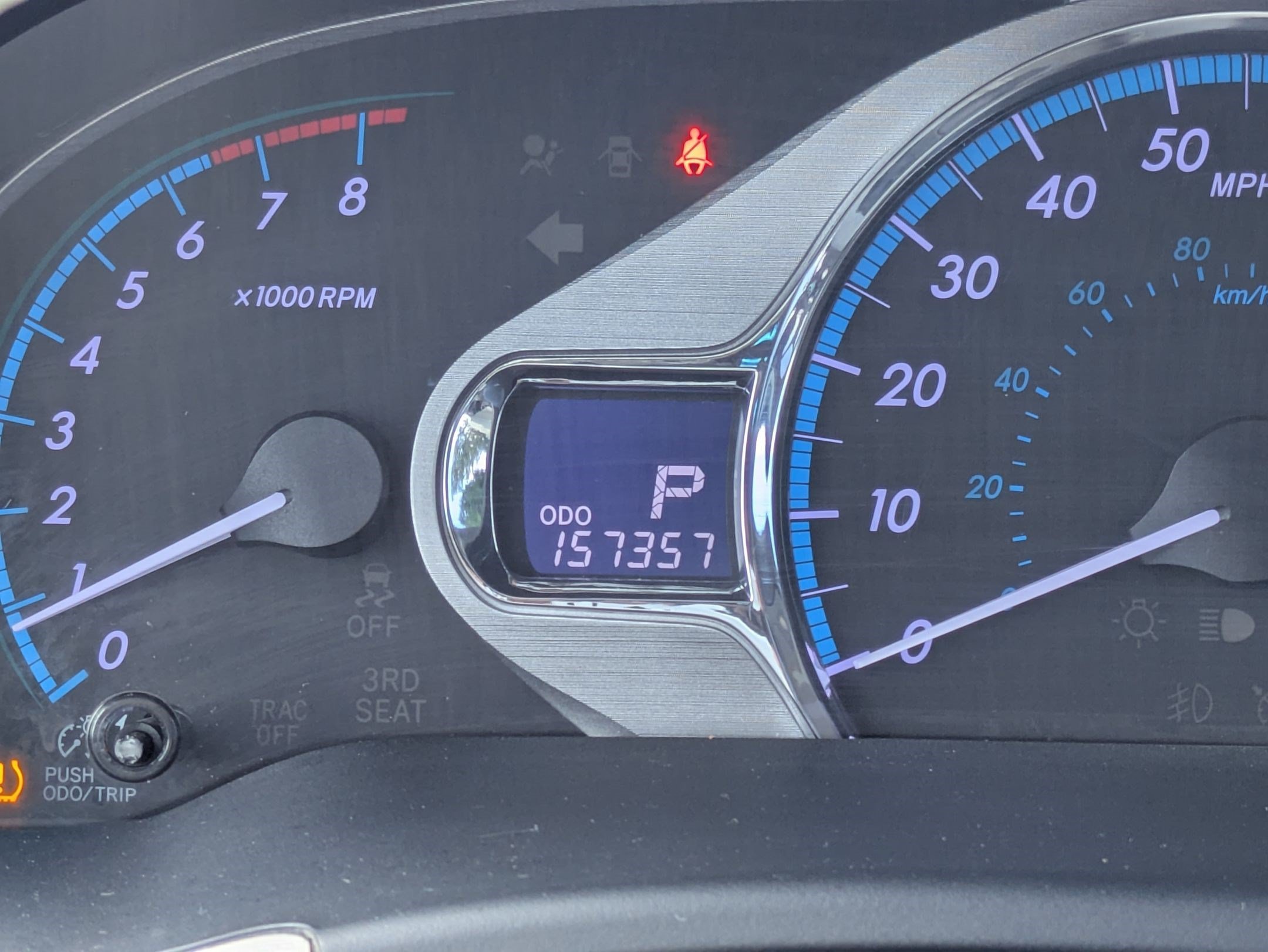 Used 2011 Predawn Gray Mica Toyota XLE AAS image 22