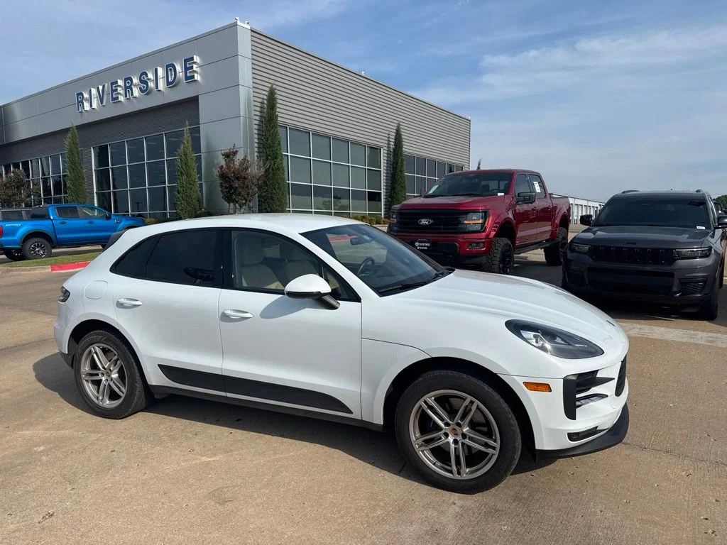 Used 2020 White Porsche Base image 1