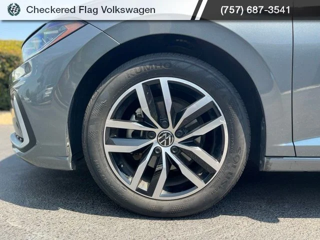 3VW7X7BU6SM013030
