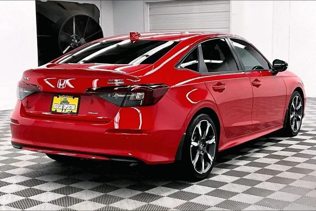 2025 Honda Civic Sport Touring - Photo 13
