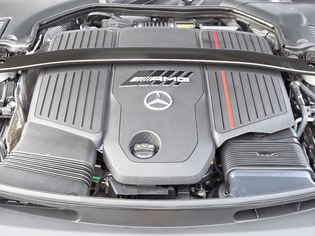 New 2026 MANUFAKTUR exclusive graphite grey magno Mercedes-Benz AMG® CLE 53 4MATIC+ Coupe image 38