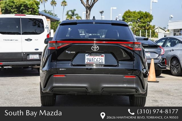 Used 2024  Toyota XLE image 7