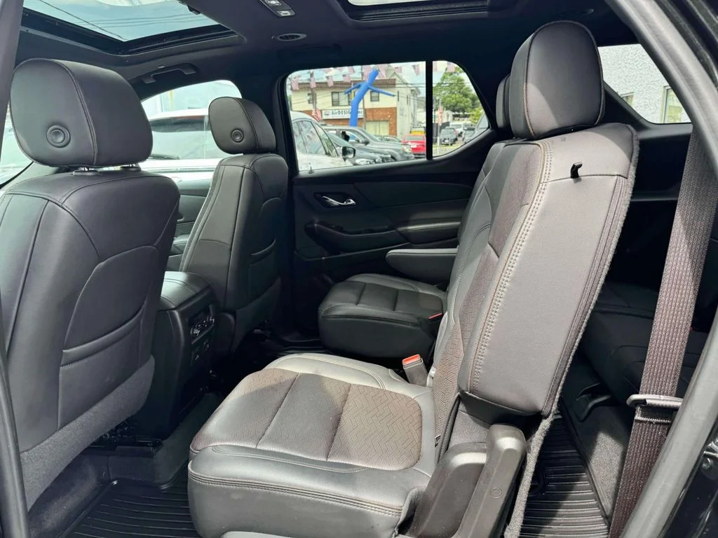2023 Chevrolet Traverse High Country - Photo 13