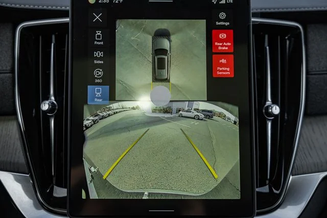 2026 Volvo XC90 Ultra - Photo 43