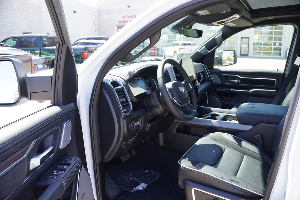 New 2026 Bright White Clear-Coat Exterior Paint RAM Laramie image 10