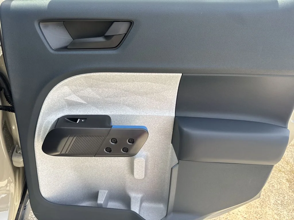New 2025 Desert Sand Ford XLT image 16