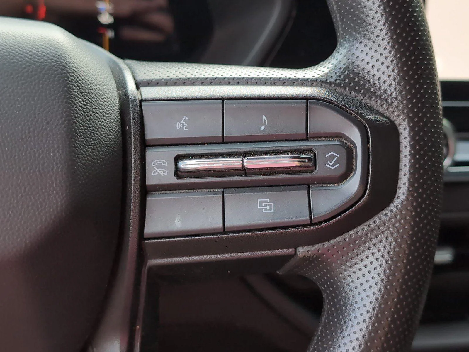 Used 2023 Black Chevrolet Trail Boss image 28