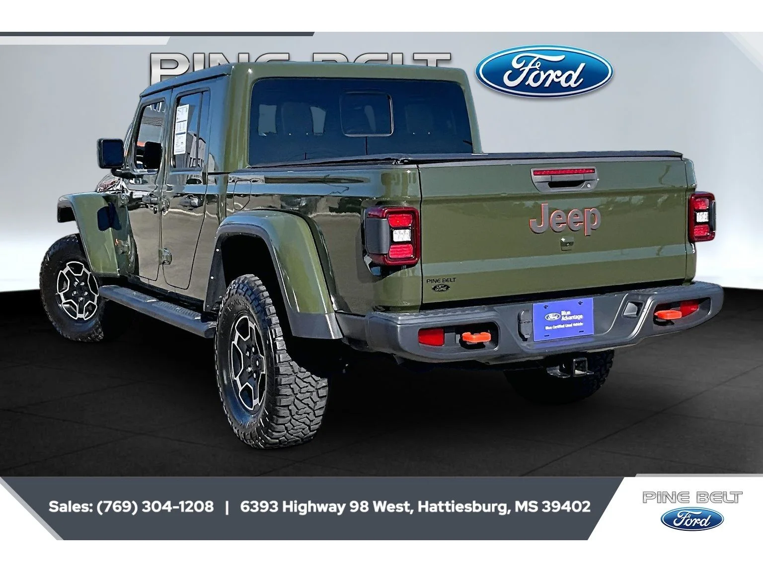 Used 2022 Sarge Green Clearcoat Jeep Mojave image 2