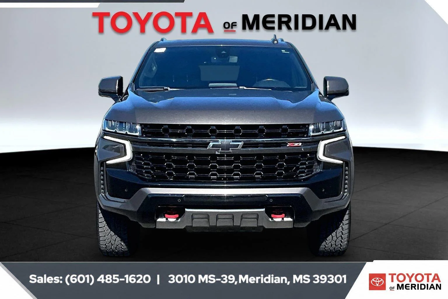 Used 2021 Graywood Metallic Chevrolet Z71 image 3