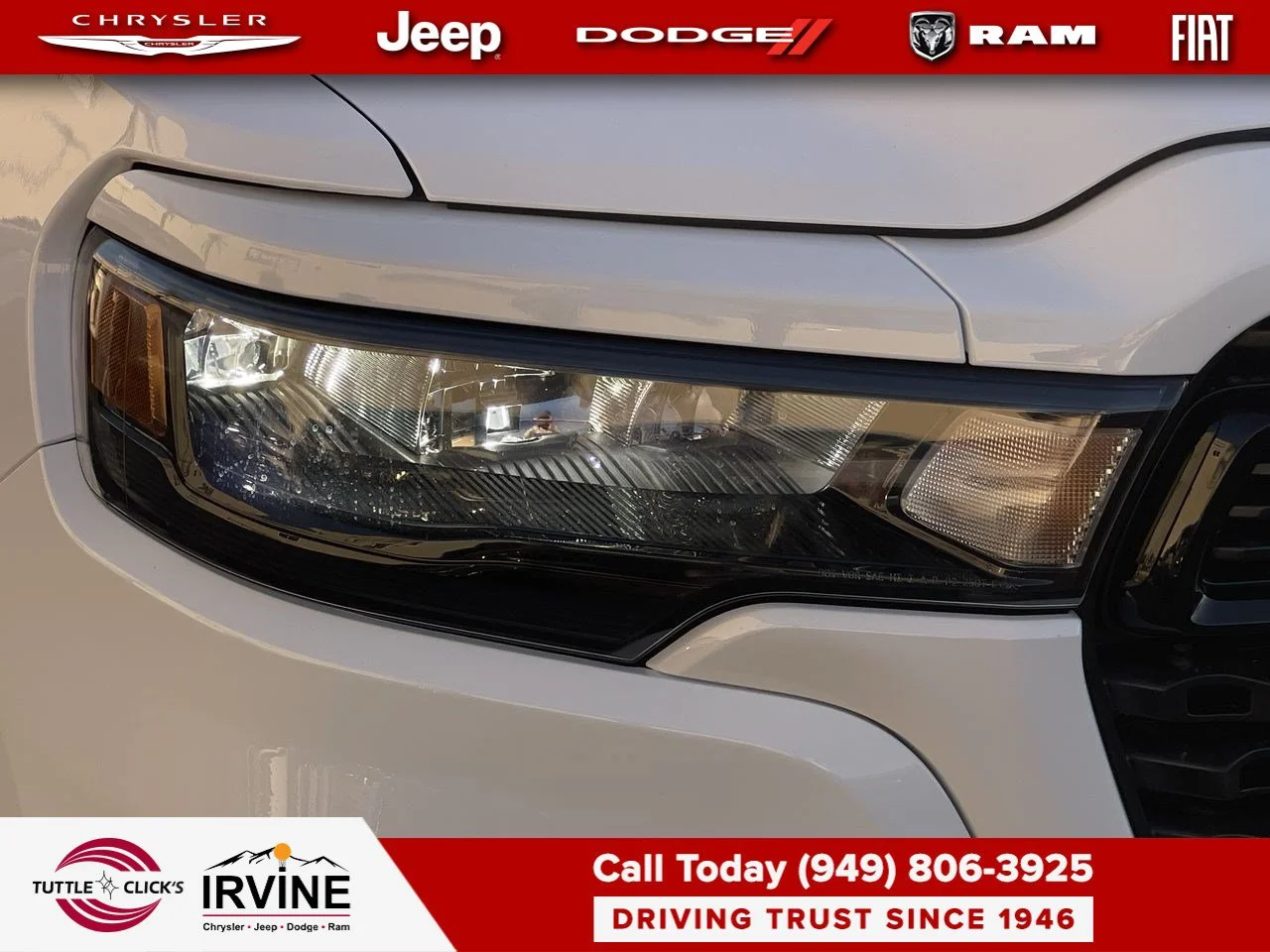 New 2027 Bright White Clear-Coat Exterior Paint RAM Express image 13