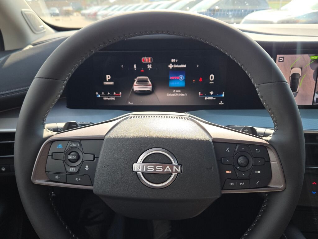 New 2027 White Nissan Platinum image 30