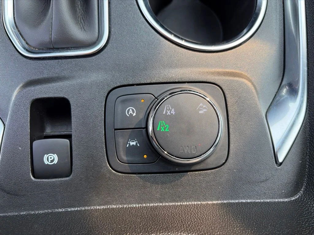 2023 Chevrolet Traverse 1LT - Photo 37