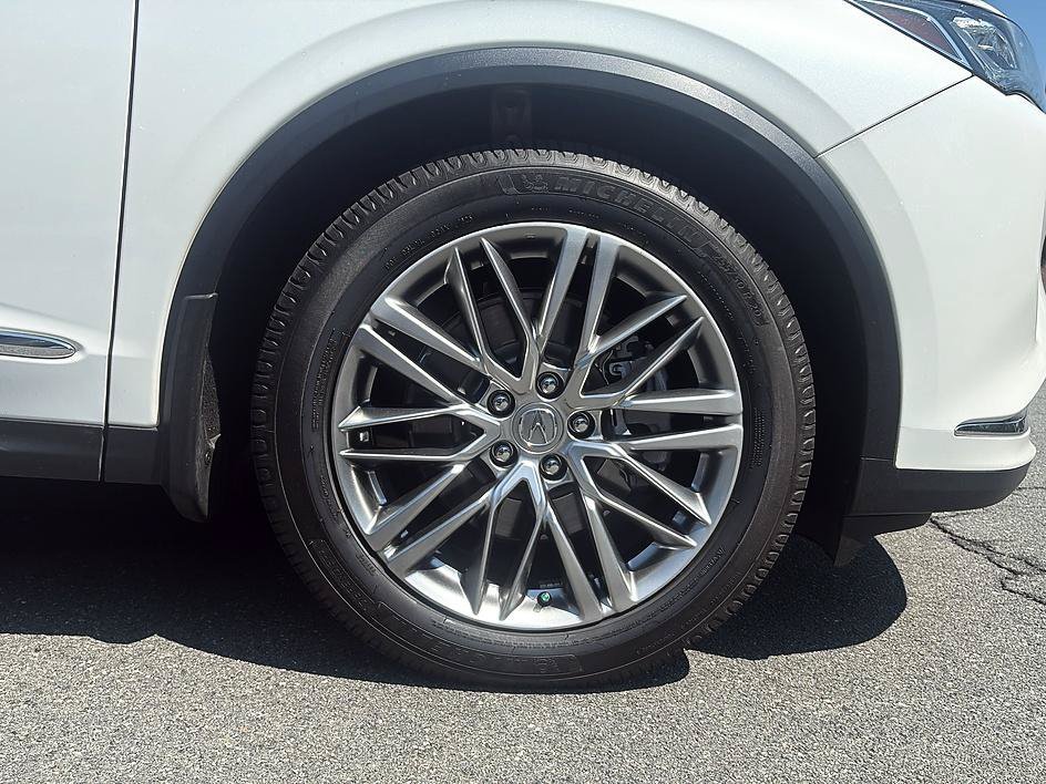 Used 2022 Platinum White Acura w/Advance Package image 12