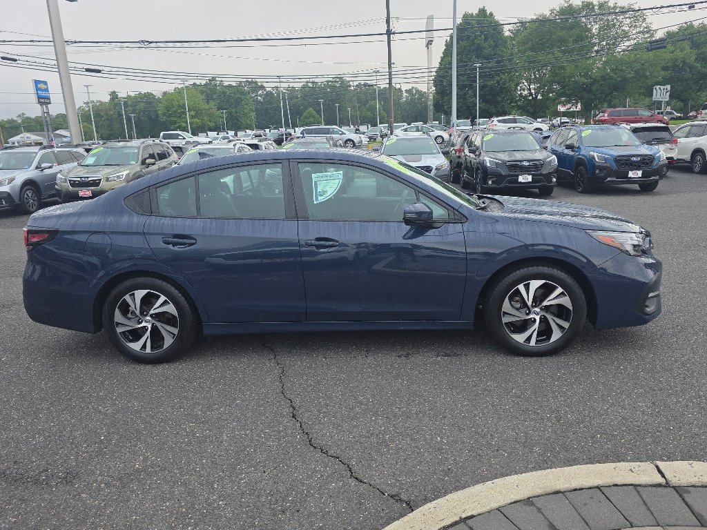 Used 2025 Cosmic Blue Pearl Subaru Premium image 19
