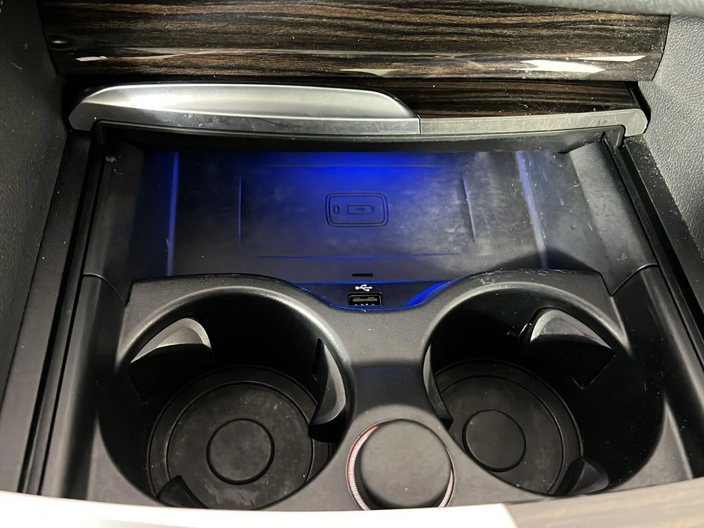 Used 2019 Black Sapphire Metallic BMW 540i xDrive image 22