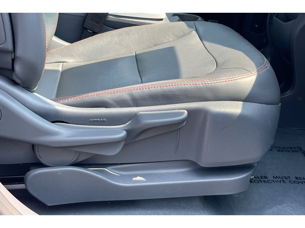 Used 2017 Silver Ice Metallic Chevrolet Premier image 22