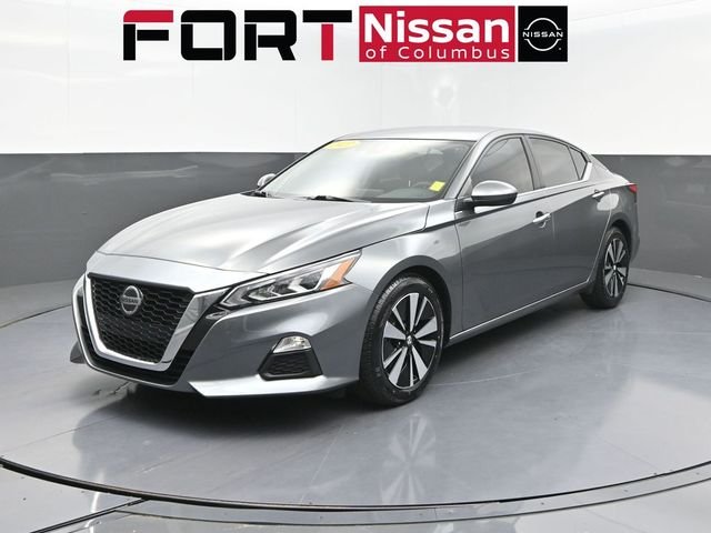 2022 Nissan Altima SV