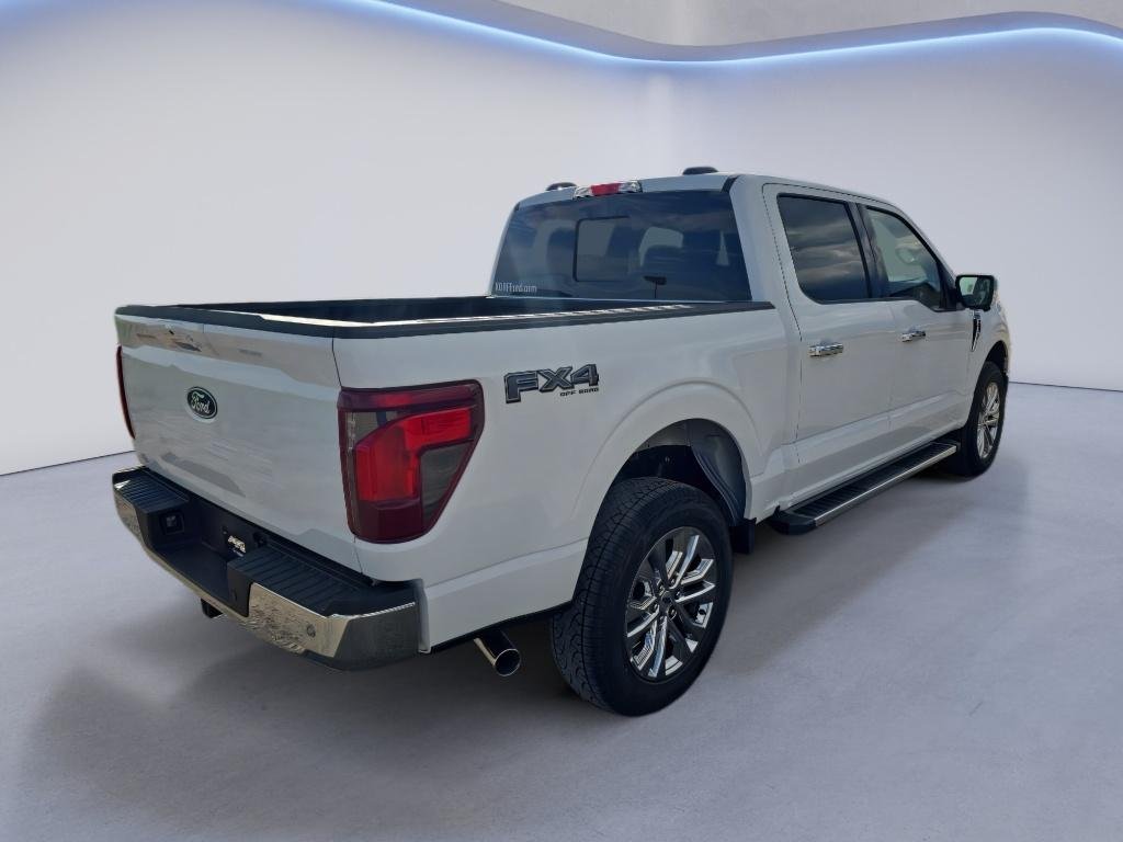 New 2026 White Ford XLT image 5