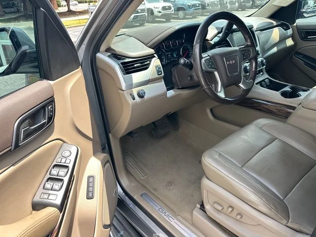 Used 2019 Gray GMC SLT image 10