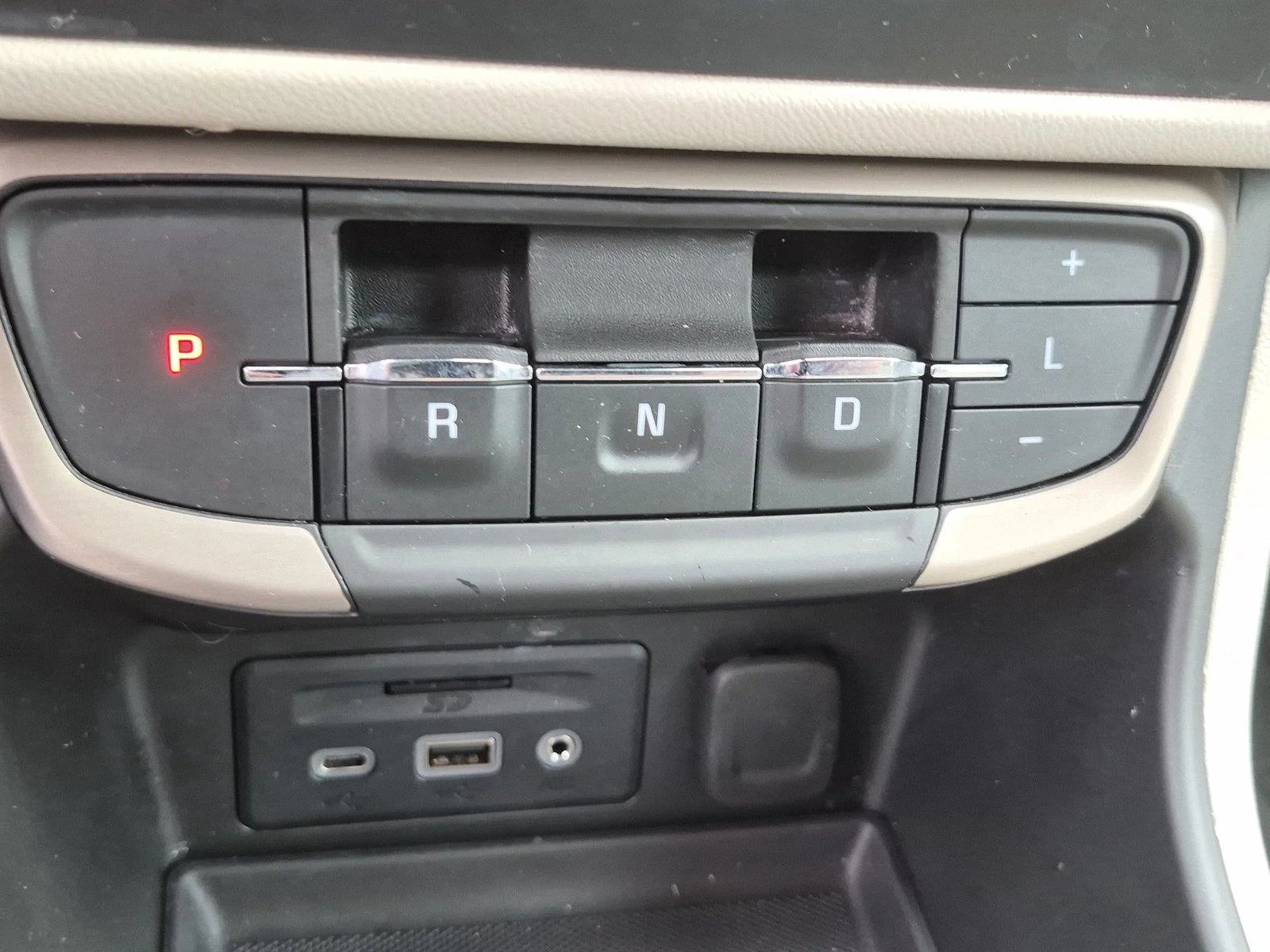 Used 2023 Ebony Twilight Metallic GMC Denali image 27