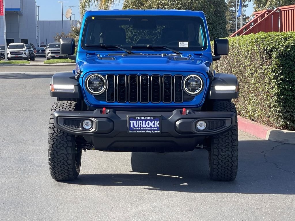 New 2026 Hydro Blue Pearl-Coat Exterior Paint Jeep Rubicon image 4