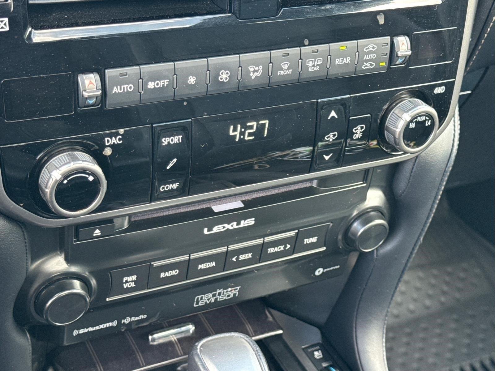 Used 2022 Black Onyx Lexus GX 460 Luxury image 26
