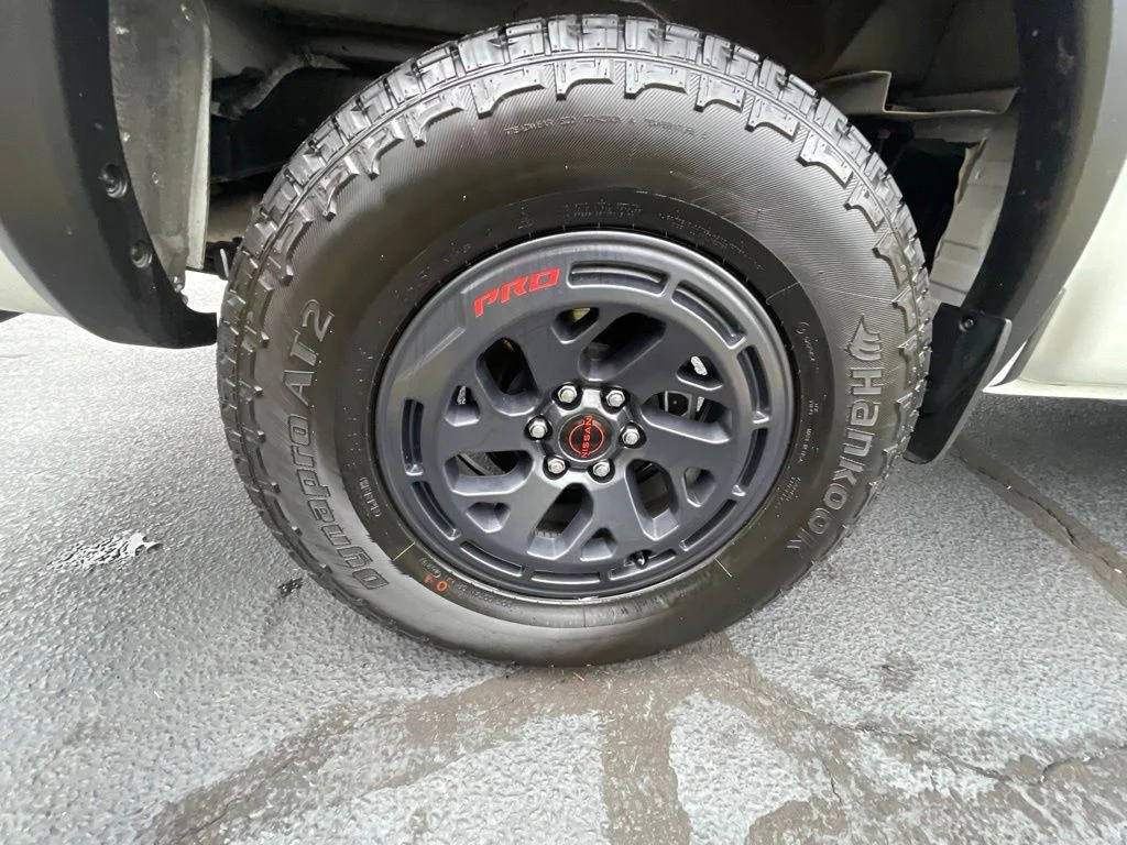 Used 2026 White Nissan PRO-4X image 28