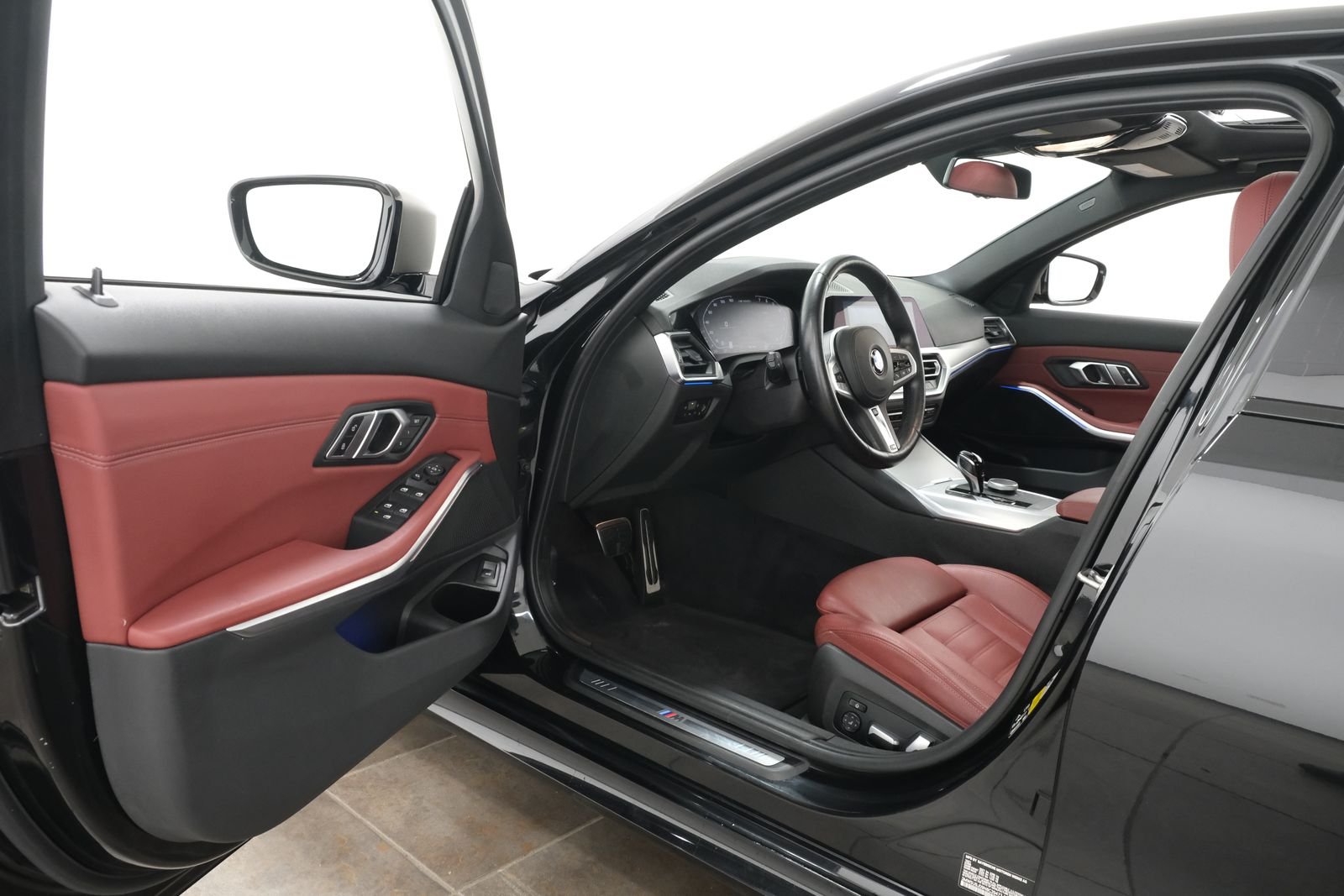 Used 2022 Black Sapphire Metallic BMW M340i xDrive image 24