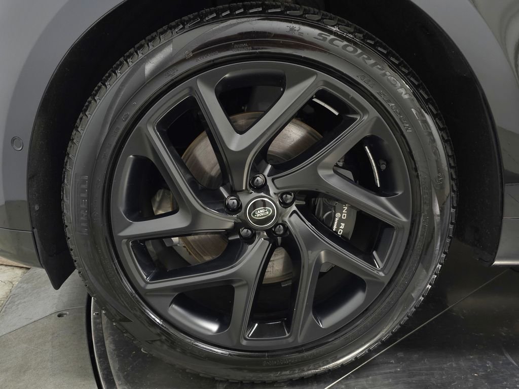 Used 2025 Black Land Rover Autobiography image 12