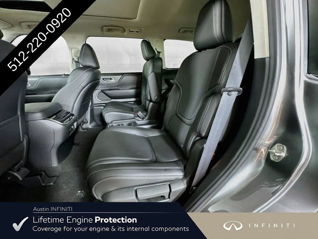 New 2027 Silver INFINITI PURE image 30