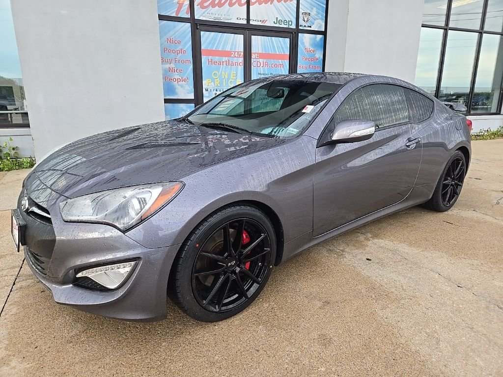 Used 2015 Hyundai Genesis Coupe Ultimate with VIN KMHHU6KJXFU128288 for sale in Kansas City
