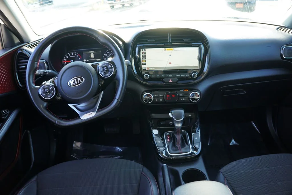 Used 2020 White Kia GT-Line Turbo image 19