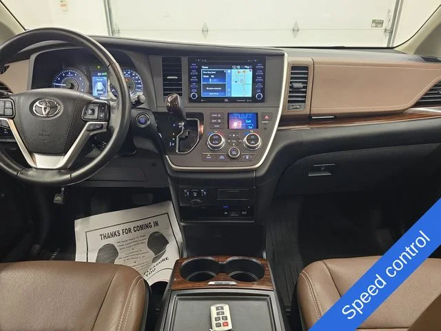 Used 2020 Blizzard Pearl Toyota Limited Premium image 13