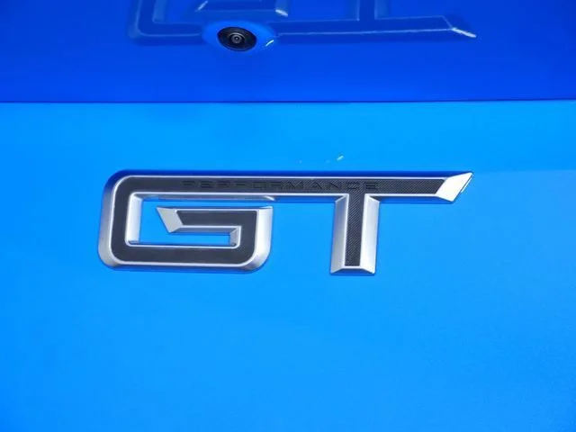Certified Used 2025  Ford GT Premium image 10
