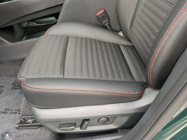 New 2026 Obsidian Green Pearl Nissan Rock Creek® image 17