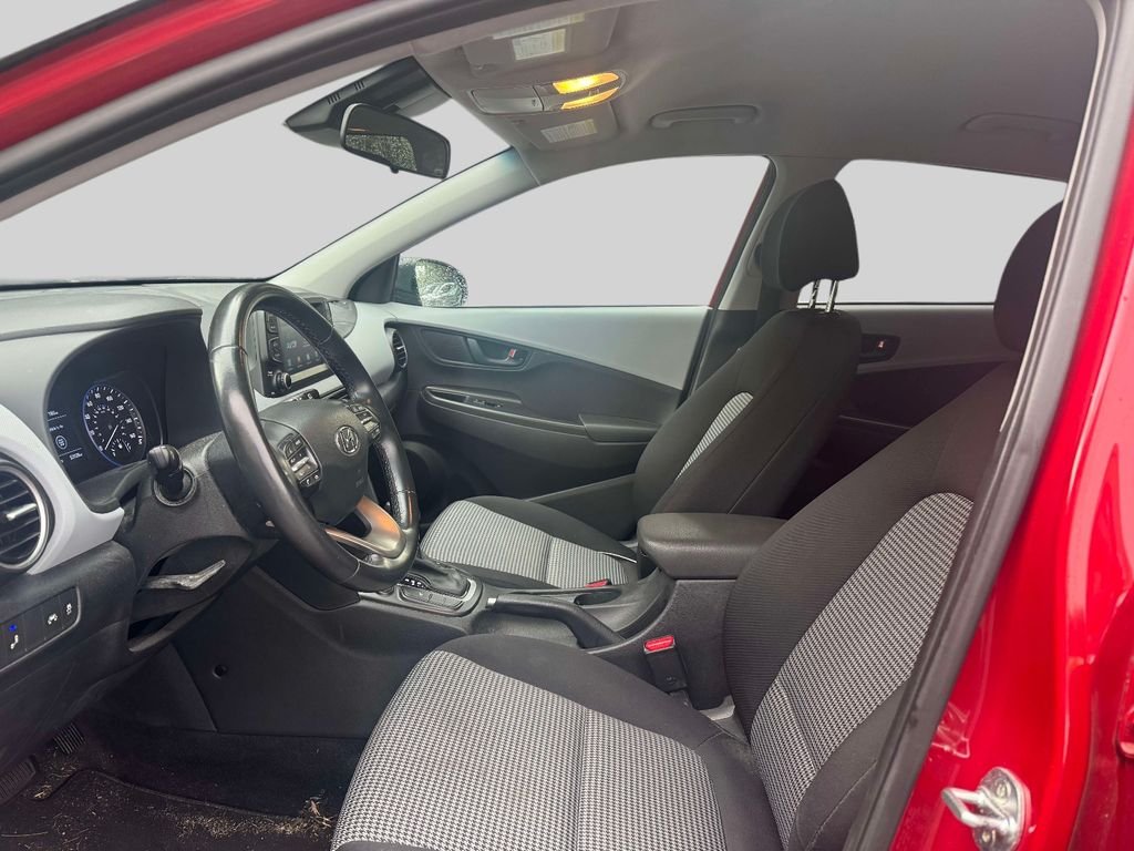 Used 2019 Red Hyundai SEL image 17