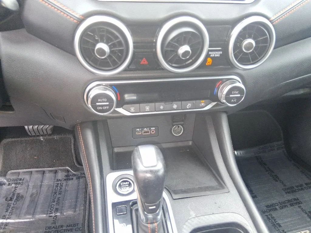 Used 2022 Gray Nissan SR image 14