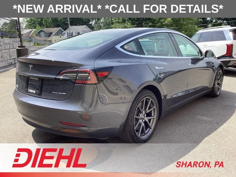 2018 Tesla Model 3 Long Range Dual Motor - Photo 9