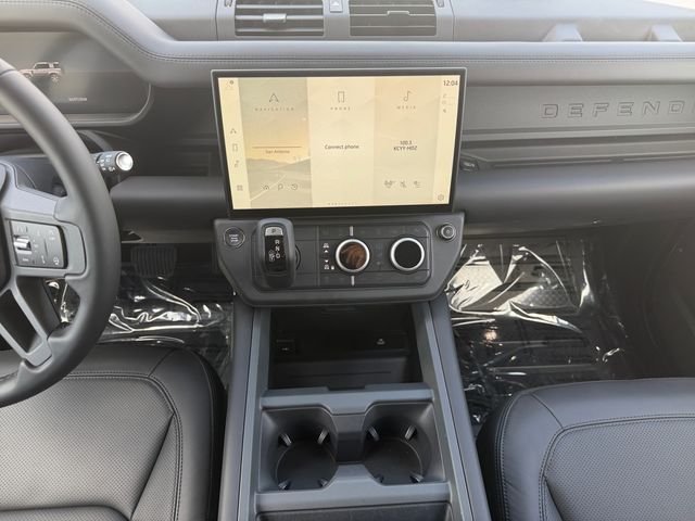 New 2026 Sedona Red Land Rover X-Dynamic SE image 15