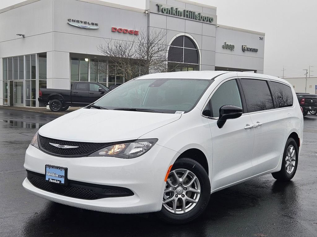New 2026 Bright White Clear-Coat Exterior Paint Chrysler LX image 2
