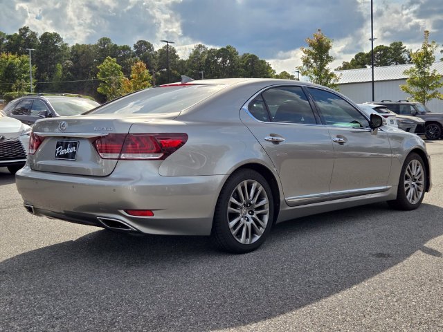 Used 2017 Silver Lexus 460 image 5