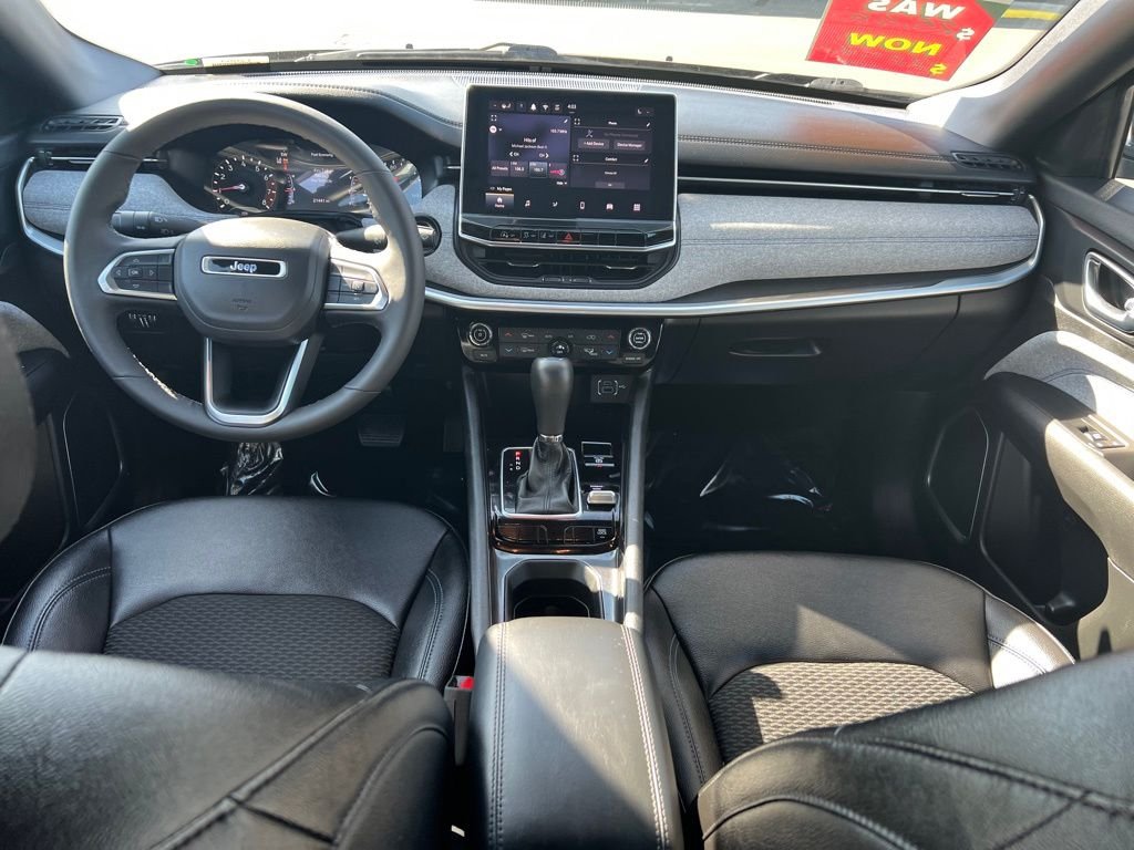 2024 Jeep Compass Latitude - Photo 30