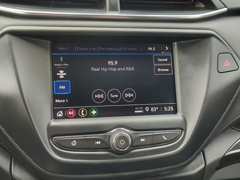Used 2023 Gray Chevrolet LT image 27